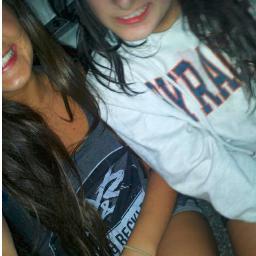 jersey girl; chill af; barbie sexy; hippie at heart
#legalizeit   
may the peace be with you always :*