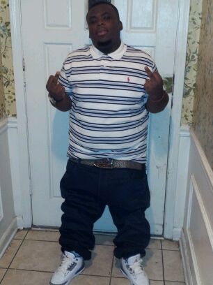 BITCH I'M THUGGIN IMA BADD AZZ ILL PUNISH U YEN MY PEOPLE IAN ONE OF U TOLD MAMA IM THUGIN OUTSIDE WE DNT NEED CABLE