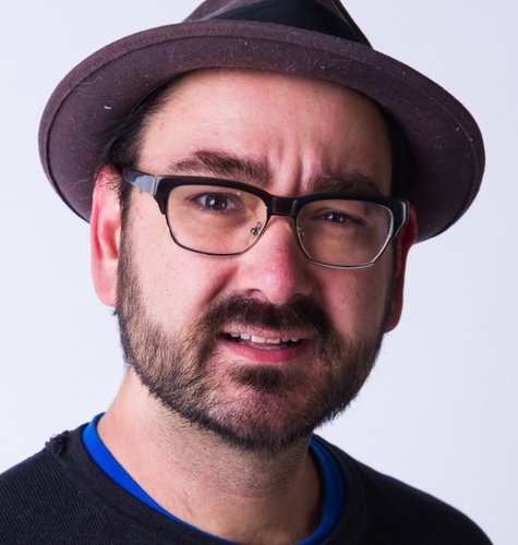 doublez's profile picture. Director. Coffee-er. Lover not a fighter.