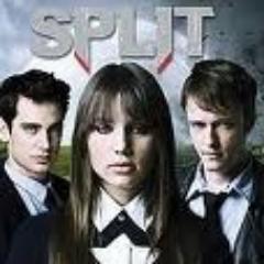 #Split es la historia de Ella, una adolescente que descubre no sólo que los #vampiros existen si no que ella es la elegida con Amit Farkash y Yon Tumarkin