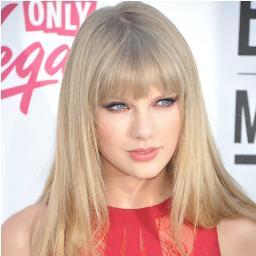 hELOw Twitty :) plzz ., fOllow me and i follow U back . Im a big Fan of Taylor Swift ,:)) xoxo13