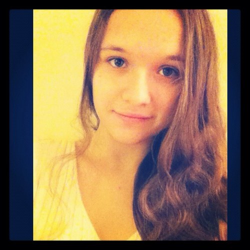 HI this is Mercy :) i love the pierces& im arinator. ♬ i'm musician yeah thats all ♥oohh and animal lover ...