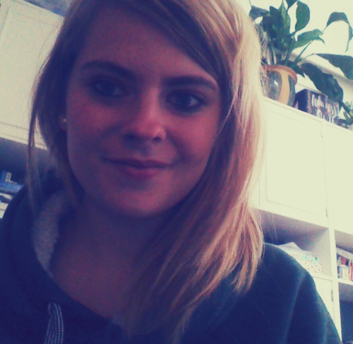 Thysja's profile picture. faith makes things possible, not easy.