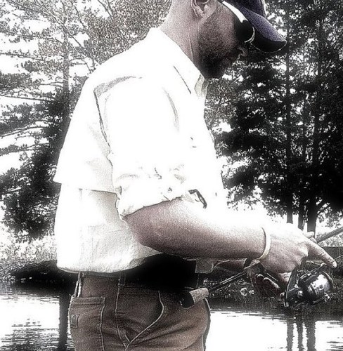 BasskickerPat's profile picture. Love to fish, shoot guns and spend time with my girls.