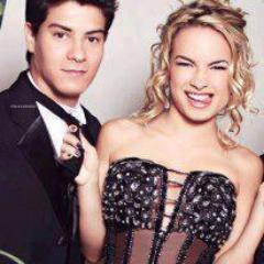 Um casal que ENCANTA minha vida! GOTA de LuAr bora SEGUIR !!!!!!