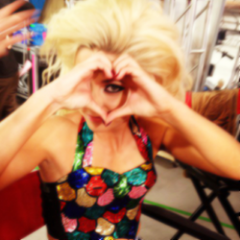 RolemodelCeCe's profile picture. Saving this username ~ @HellYesDemi.