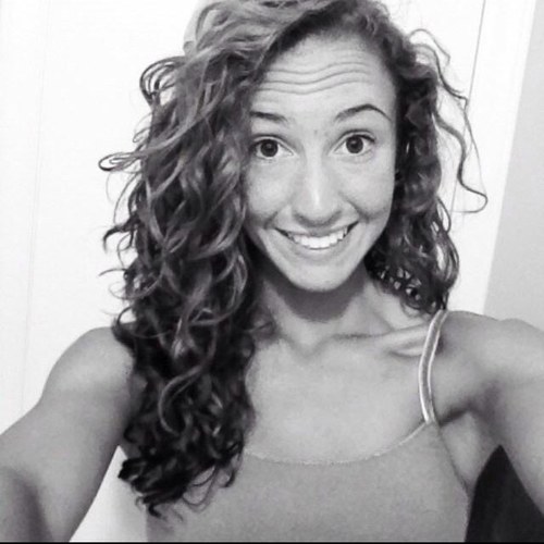 No two curly haired girls have the same curls, but we all have the same #CurlyHairProblems
My avi is NOT my hair!!