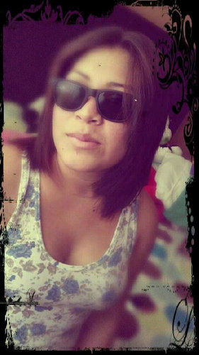 Soii super buena Onda:)muii buena amiigaa
me fascina Salirr'(:
MSN: shey_15_94@hotmail.com