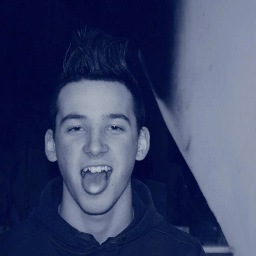 albertoturche's profile picture. 