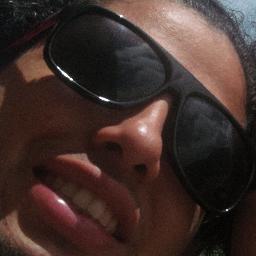 ErtomLa's profile picture. Post-Productor, Motion Graphics, VFX, Animation, Color, Audio, AE, Photoshop, Illustrator, Suit Final Cut Pro.