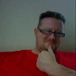 An avid chess fan who is passionate about anything computers,laptops. I repair hardware and software who likes to help to! 
Free Advice http://t.co/gypyaifG