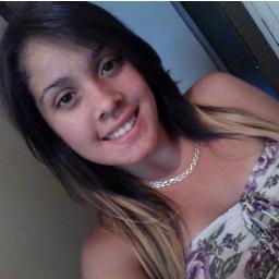 Com a cabeça erguida e mantendo a fé em Deus ♪..
