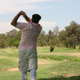 Hi, I'm Joe. I try to get on the golf course every chance I get so I plan on tweeting a lot about the local golf scene as well as info on social media marketing