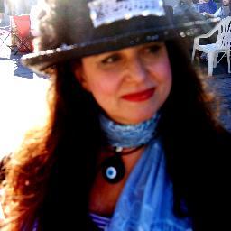 I am a professional singer who doesn't suck. I also love to make people laugh! I don't suck at that,either. God rules my life and that is that!
