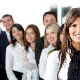 Recrutement, formation et perfectionnement de ressources humaines pour les industries de la finance et de la comptabilité
