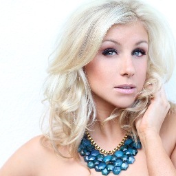 Jaelynn_Lee11's profile picture. Smiles.dancing.singing.laughing.vanilla iced coffee.hiking.red wine.chapstick.LOVE.