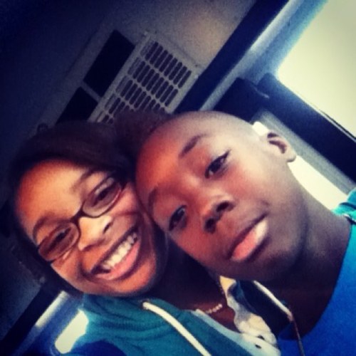 ' Follow Mee ; ? ' I'll Follow Back :) , Don't Be aa STRANGER ; I'm Cool ASF, Once You Get To Know Mee :) & Thats Bout It ♥