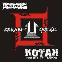 Official Twitter KKG (Kerabat Kotak Gresik) always support @kotakband_ @tantrikotak @chua_kotak @cellakotak 
admin @hendra_tobing