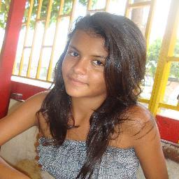 YaNeLuNa12's profile picture. 