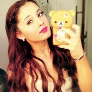 ariana lights up my world like nobody else. the way that she laughs gets me overwhelmed. (Arianator)