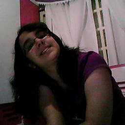 me segue lá @adorovidaloka45
