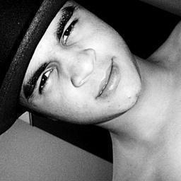 Facebook: http://t.co/6ZYTPTvP