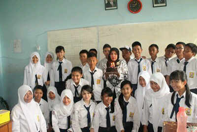 82risau's profile picture. VIII.2 Memang hanya sebuah kelas yang sejatinya tak istimewa, begitupun dgn muridnya, tapi jika kita kompak dan bersatu itu akan menjadi istimewa ~DelapanDua☆