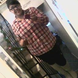 Follow Mee ! (: