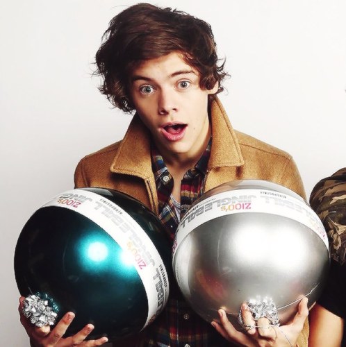 HeHazzaBigDick6's profile picture. Directioner you can fuck with me, but not my boys. The 1D fandom is probably the craziest fandom EVER, but we are a family❤❤❤ trying to be nice, #StayStrong