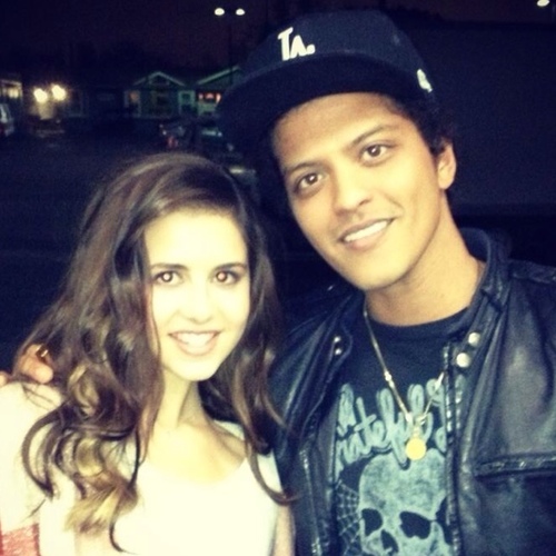 notcarlyrose's profile picture. See me this fall on @XFACTORUSA! -Parody. Single.-