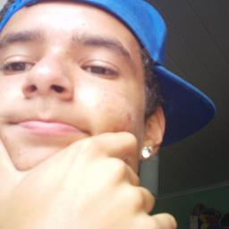 Nem sempre o sorriso que eu trago no rosto é a vida que venho levando !