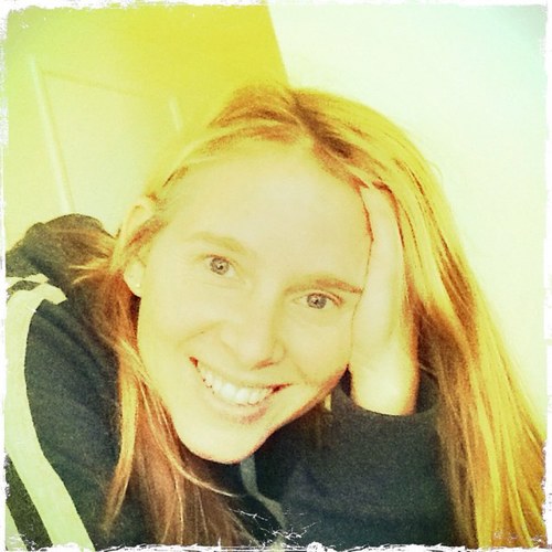 wife & momma, reader, grower, home-schooler, baker, vegan, knitter, spinner, crafty chick, photographer, lover of @sparkyfirepants