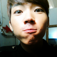 bini wuyon nombor syatuuu ✨️ (@wowwhyemi) 's Twitter Profile Photo