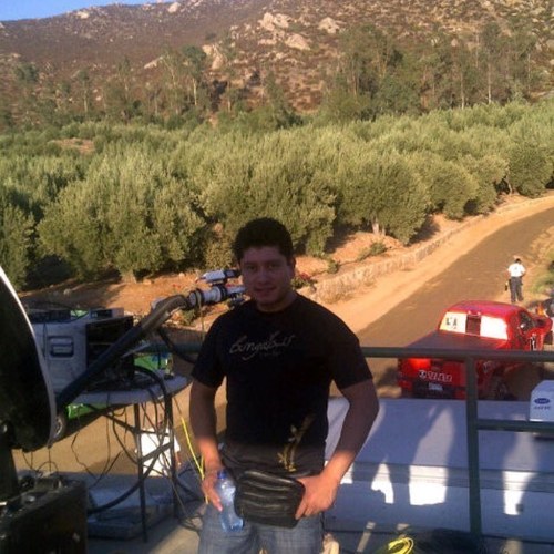 manuelmontieljr's profile picture. 