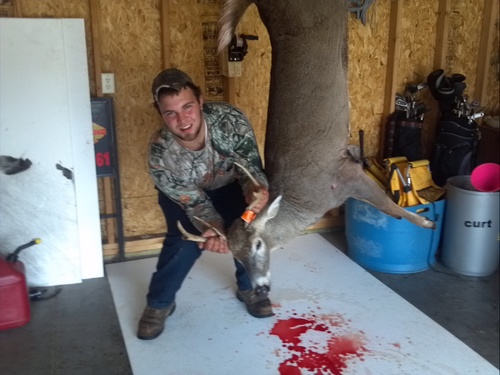 horn_hunter's profile picture. #Hunting #Outdoors #Beardseason