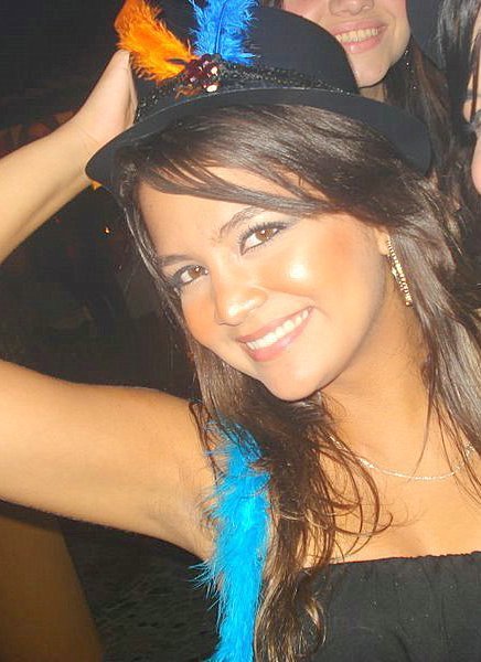 beccafernandes's profile picture. 