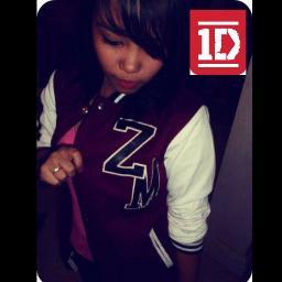 Juan Directioner. Music lover. Wife&Mom . Obsessed with @zaynmalik  =)  #TeamFollowback