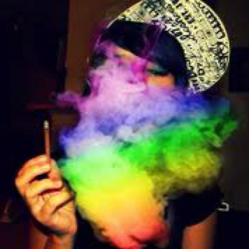GO DOWN GET HIGH #teamlesbian #teamstoner #teamhighlife #teamfollowback