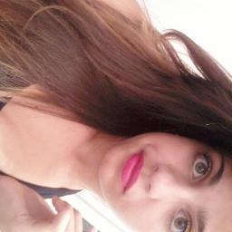-  ciumenta , signos : Gêmeos , família , amigos & #_ ♥ . mais alguma coisa ? segue ae :)