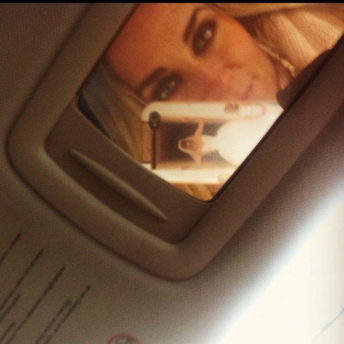 ITsFrederique's profile picture. Fashion lover, enjoying life to the max, loving IT. Come and see me in one of my stores..