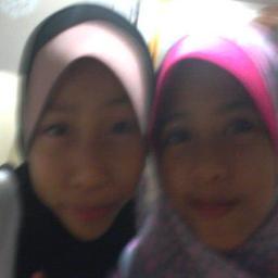 atinriqa's profile picture. hai my name is fatin if you follow me i will follow you back hehehe