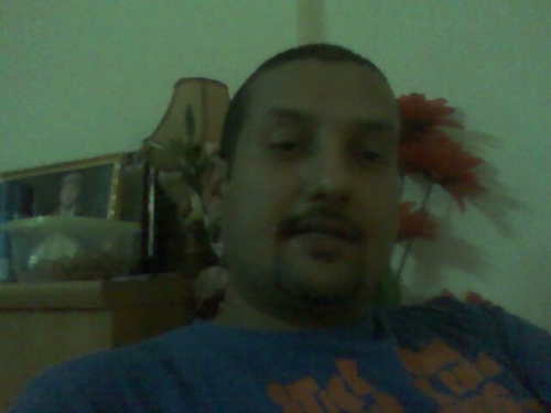 mrdev32's profile picture. 