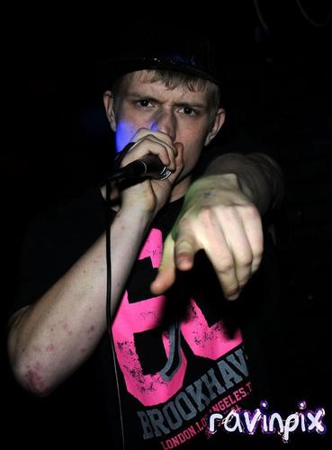 MC ENERGIZED GTYM THE BEST RECORD LABEL IN HARDCORE MUSIC ;) MUSICIAN!! FOR BOOKINGS PLEASE EMAIL- mcenergized@live.co.uk