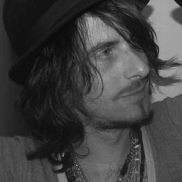Drummer, Sound Engineer/Producer, Liverpool FC fan and Dad. Peace&Love - Oooosssshhh!!!! xx