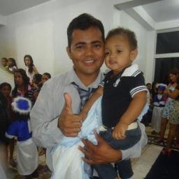 Gosto de conquistar novas amizades e comtribuir e incentivar crescimento das pessoas. Gosto de música, aprender idiomas, viajar