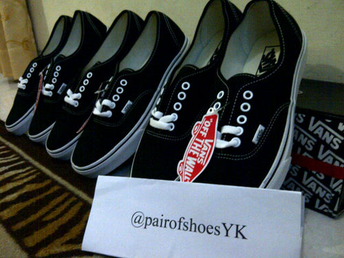 pairofshoesYK's profile picture. Vans-Nike-Adidas-etc (check favorites) | Ready stock/pre order | order sms: 085729555205 / Pin BB by sms