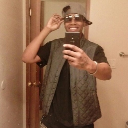 therealest206's profile picture. Born into to this world with a goal and mission. And wont stop till i get it. SAY NO TOO DRUGS!!