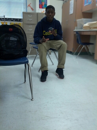 #LeviClick ayeee we 2Livee bud follow a niggah and mention mhe for a follow back