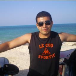 دبلوماسى مصرى/egyptain diplomat/diplomate égyptien/diplomático egipcio                         وطني لو شُغِلتُ بالخُلدِ عنّه * * * نازعتني إليه في الخُلدِ نَفسي