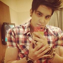 É você que faz meu coração bater a mais de mil ♪ @luansantana